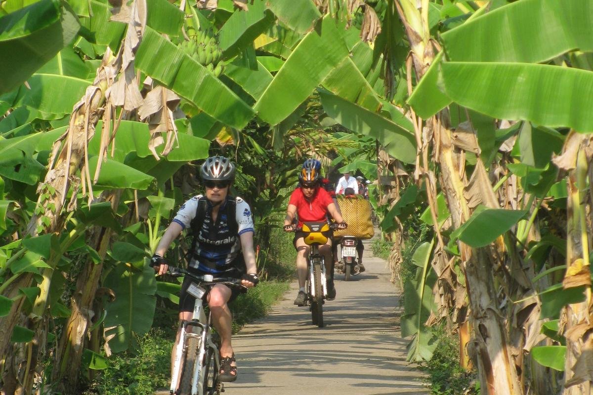 Bike Trip Mekong Delta Saigon to Chau Doc 5 Days